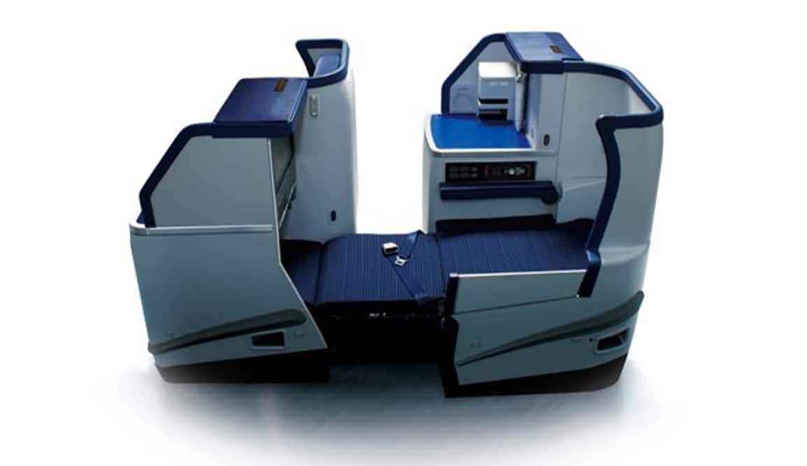 ANA スタッガードシート ビジネスクラス（B787系）