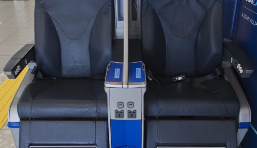 ANA 787-9に新プレミアムエコノミー・エコノミーシート2026｜レカロ製R4/R3の進化点と19機展開、ビジネスはパリで6月お披露目
