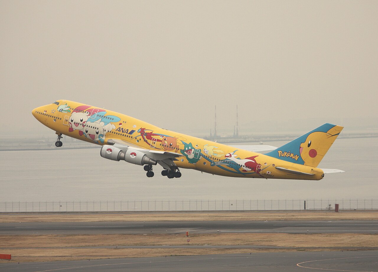 ANAのボーイング787-8型機 JA819A 羽田空港