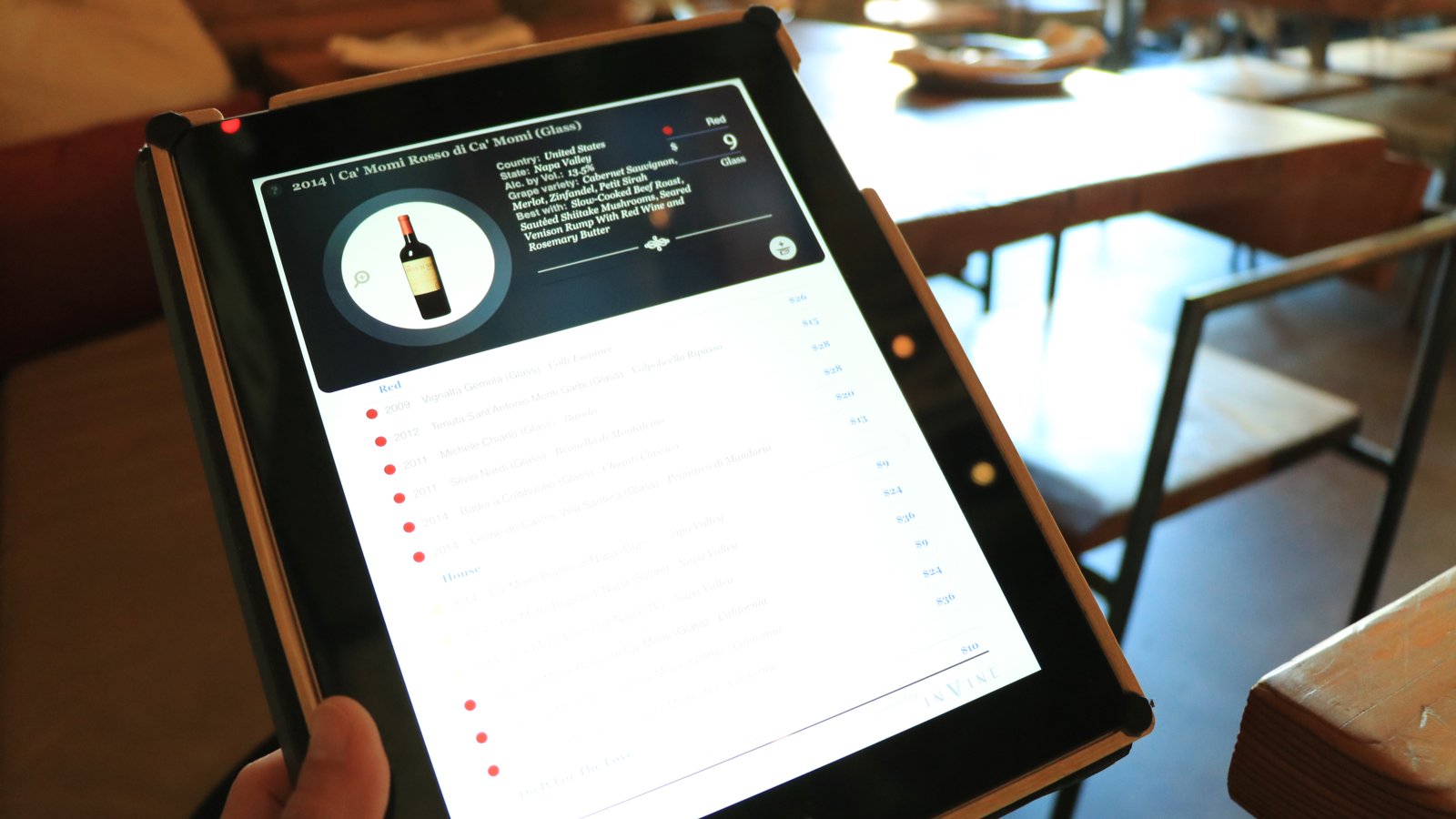 カモミ・オステリアのiPadワインリスト Ca' Momi Rossoのページ