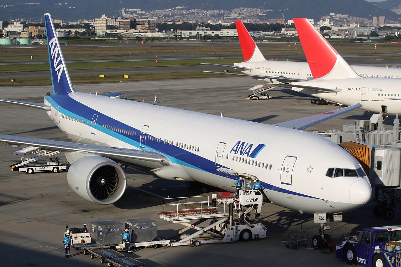 出発準備中のANAボーイング777-300ER