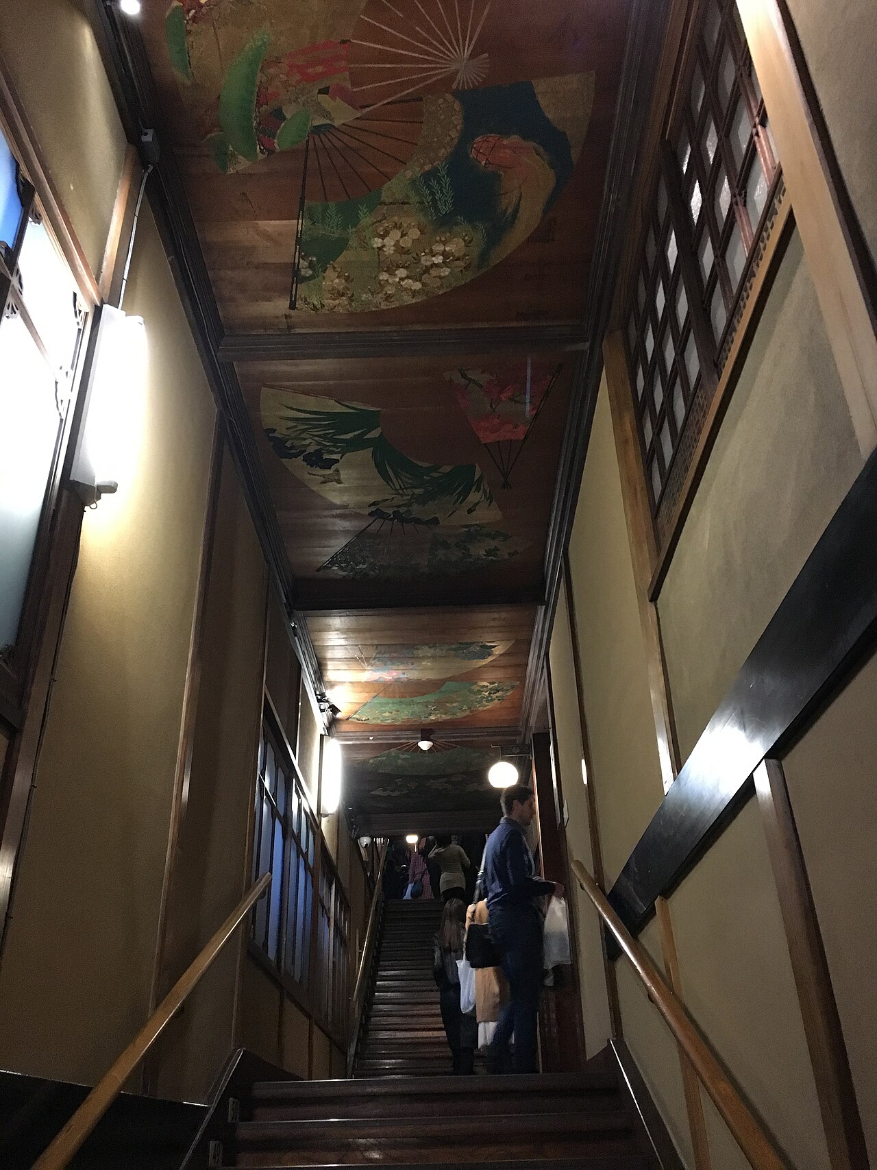 雅叙園東京 百段階段