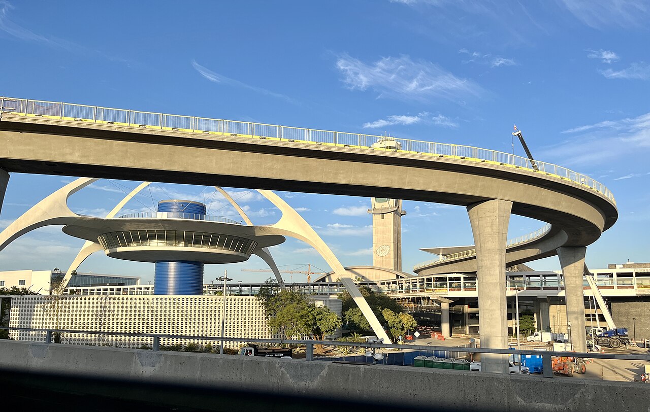 ロサンゼルス国際空港のテーマビルディング