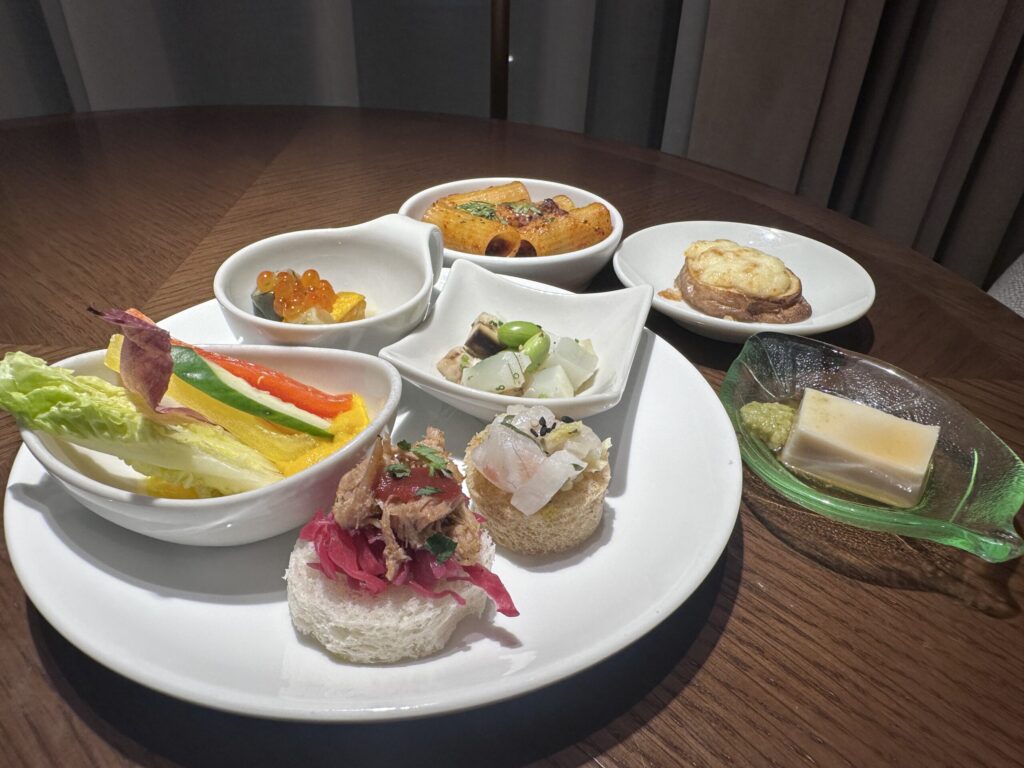jw-marriott-nara-executive-lounge-cocktail-time-goma-tofu